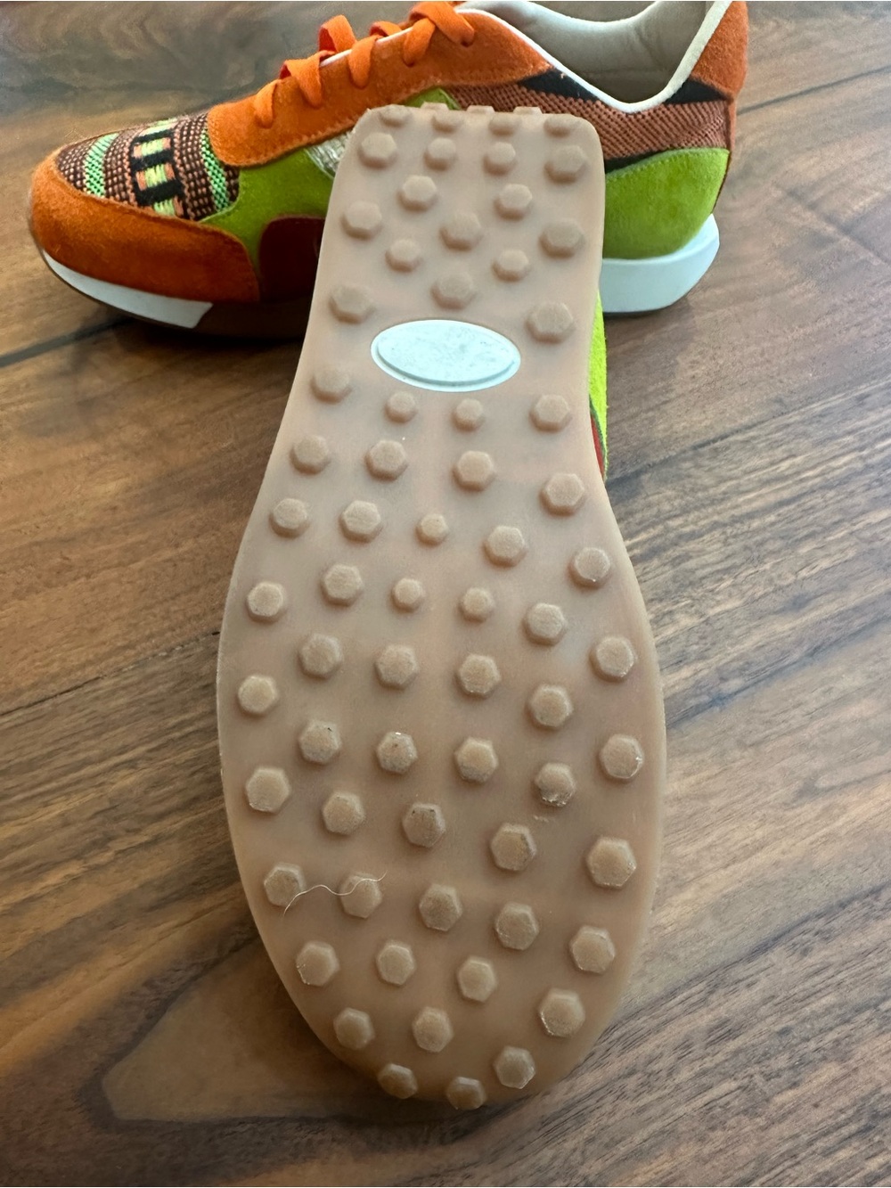 Unique Hand Made Orange & Green Woven Sneakers de Colombia - Picture 2 of 5